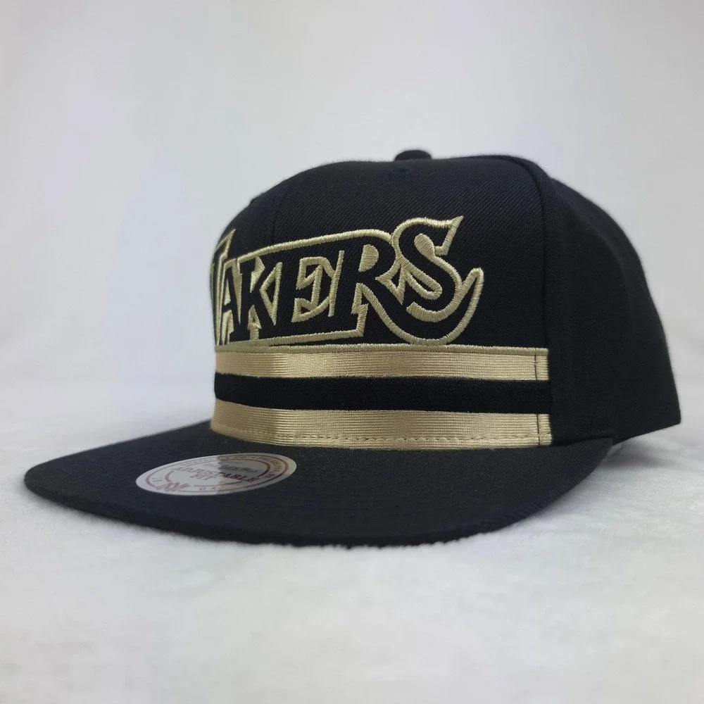 LA Lakers Mitchell & Ness NBA‎ Snapback Hat Cap Embroidery Logo Black Gold NWT